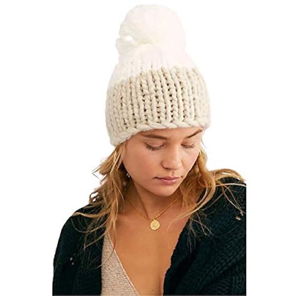 Free People Gorro con pompón, color marfil/marrón para mujer, talla única
